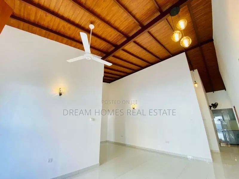 New 3-Bedroom House for Sale – Athurugiriya