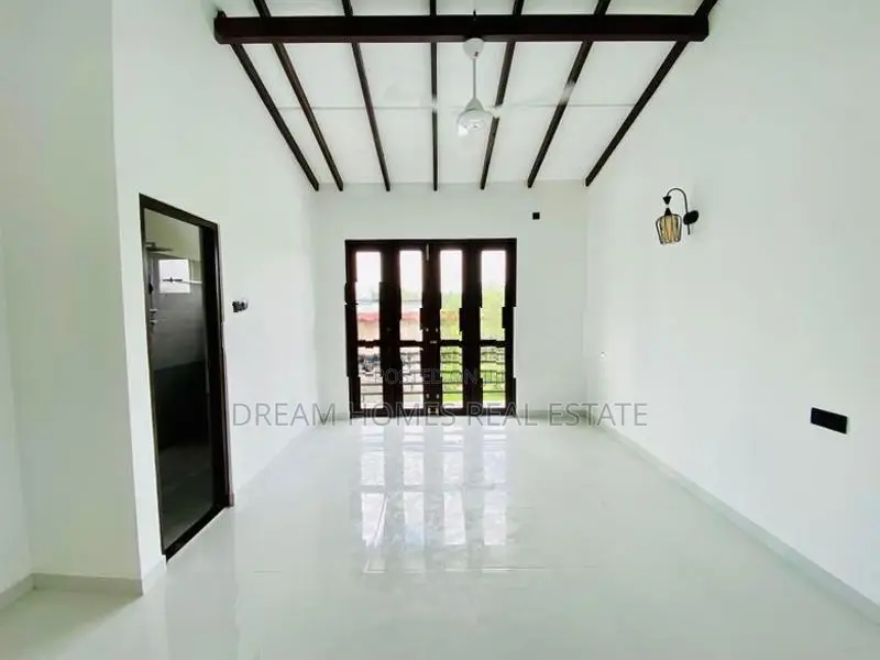 Luxury Home for Sale – Athurugiriya
