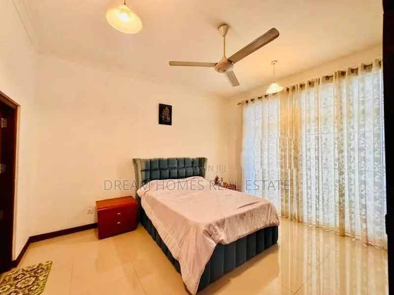 Ultra-Luxury House Facing Victoria Park – Alexandra Place, Colombo 07