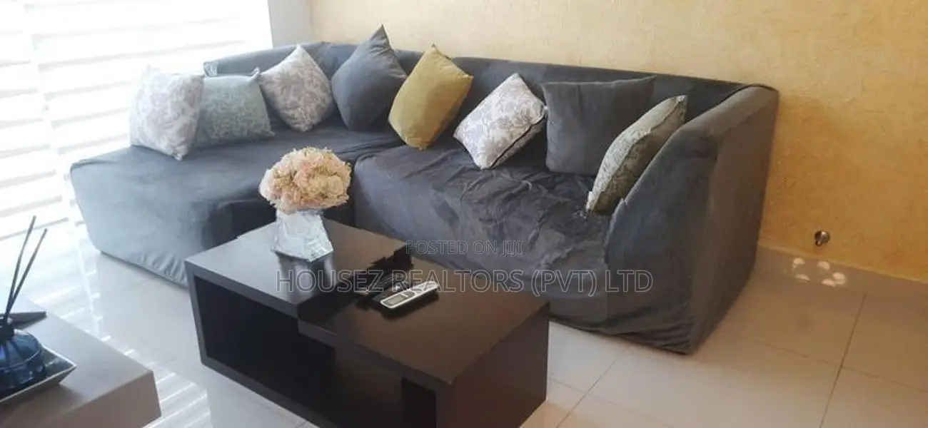 Fully Furnished 2-Bedroom Apartment for Rent – Makumbura