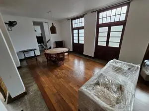 Rustic 5 Bed House For Sale in Colombo 07
