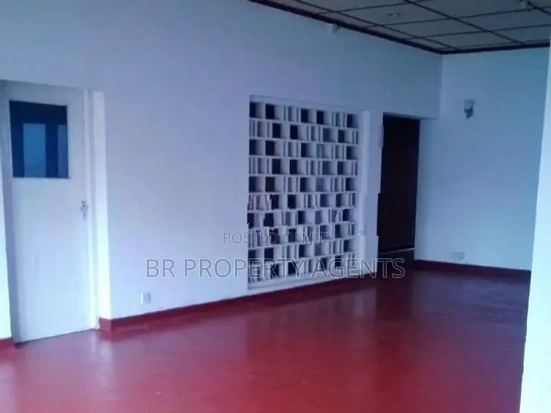 First Floor Office Space for Rent In Colombo 04