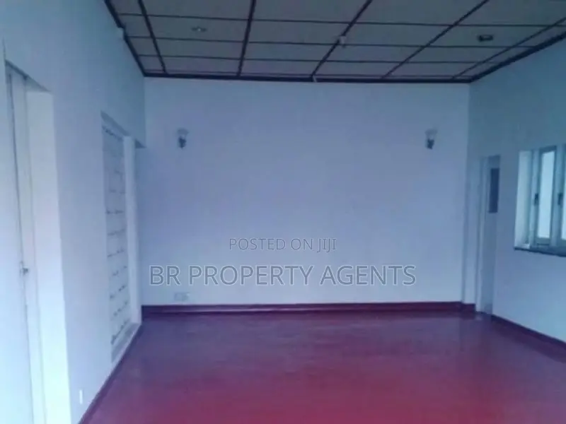 First Floor Office Space for Rent In Colombo 04