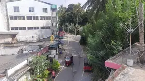 House with Two Shops for Sale – Katugastota, Kandy