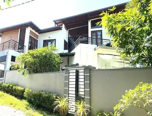Architecturally Designed 5BR House – Malabe