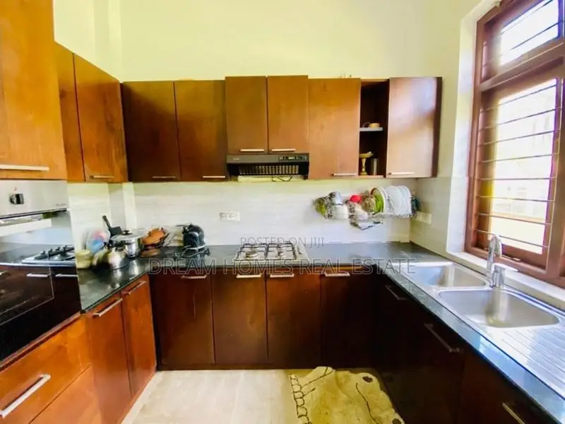 Luxury House For Sale Malabe