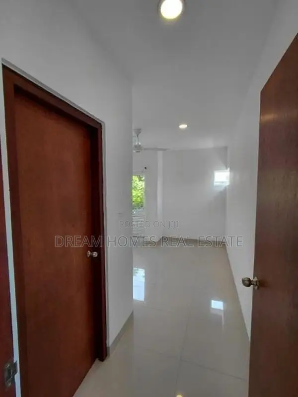 3 Bedroom House for Sale in Gated Community – Malabe