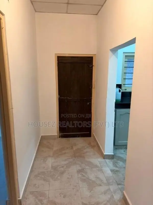 Spacious 4-Bedroom House for Sale – Kadawatha
