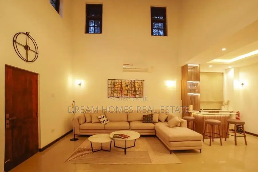 Super Luxury Furnished Villa for Rent - Kottawa