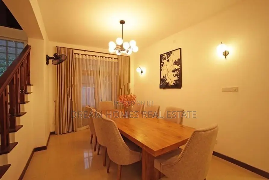 Super Luxury Furnished Villa for Rent - Kottawa