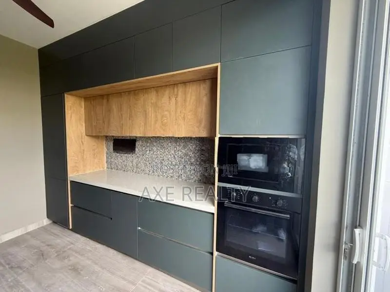 3 Bed Apartment For Sale In Colombo 07