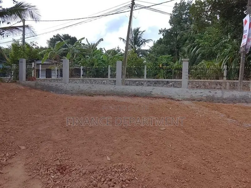 Super Luxury Land for Sale in Padukka Road Moragahahena