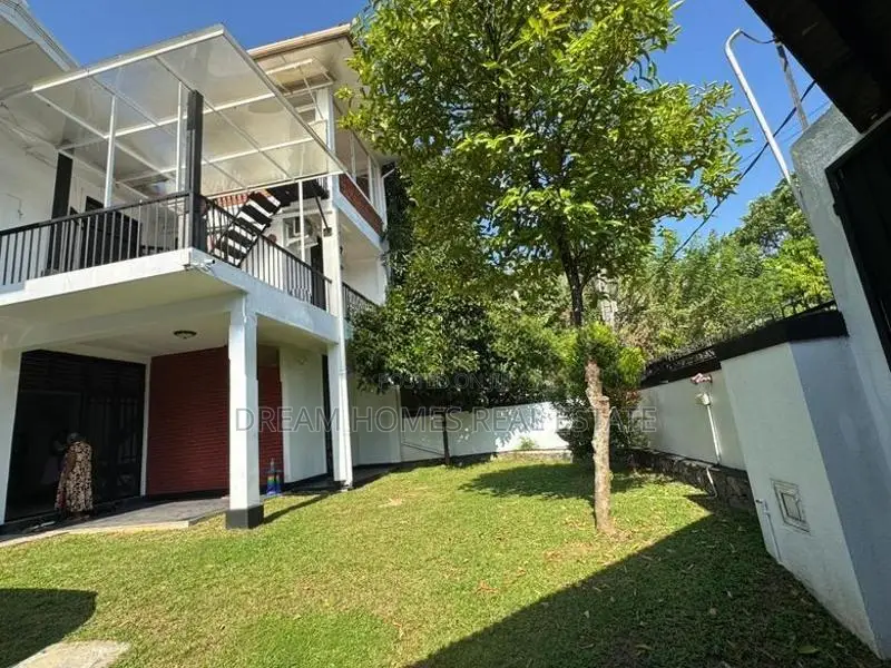 Fully Furnished Luxury 2 Story House for Rent Battaramulla