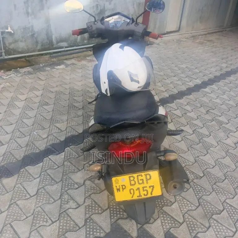 Yamaha Ray Zr 2018 Motorbike (Used)