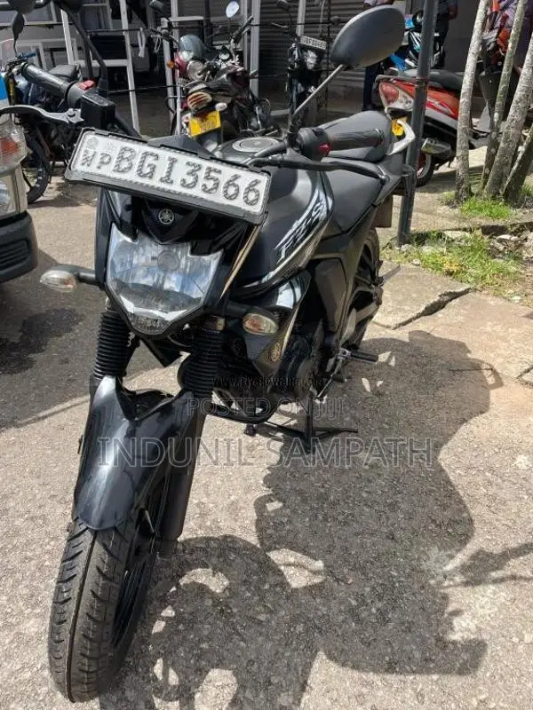 Yamaha Fz Version 2.0 2018 Motorbike (Used)