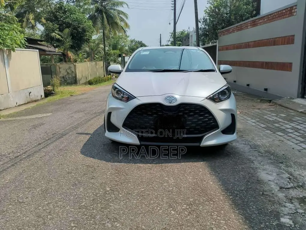 Toyota Yaris 2024 Car (Used)