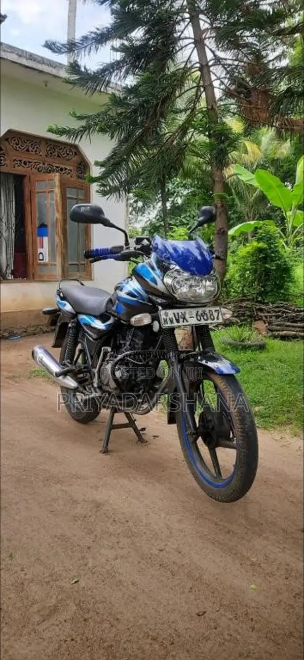 Bajaj Discover 100 2010 Motorbike (Used)