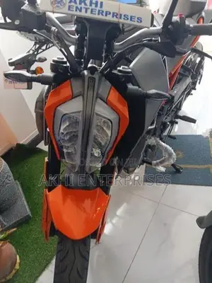 KTM Duke 160 2026