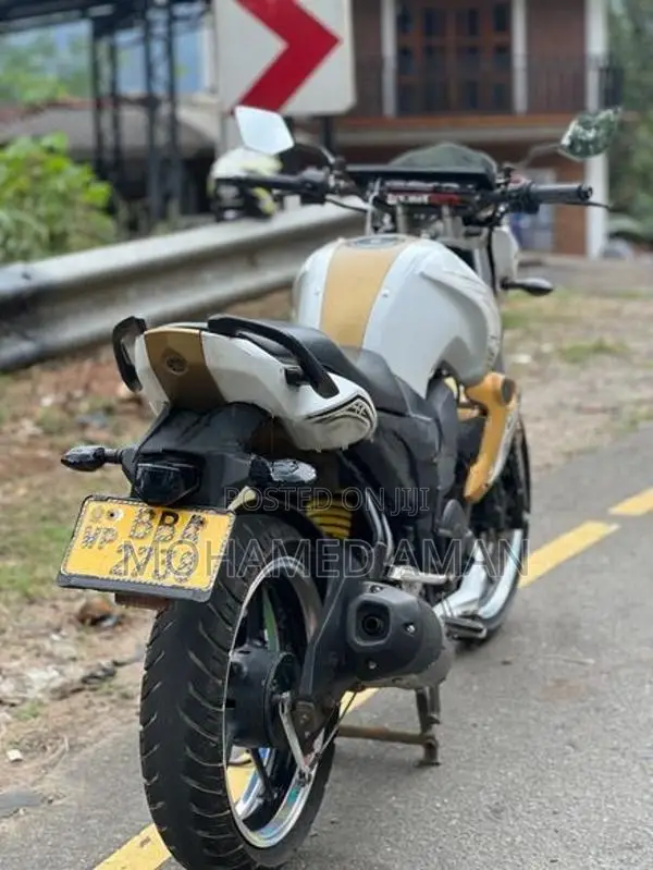 Yamaha FZS V1 2014