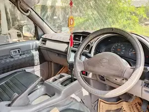 Nissan Serena VX GN-8 2001