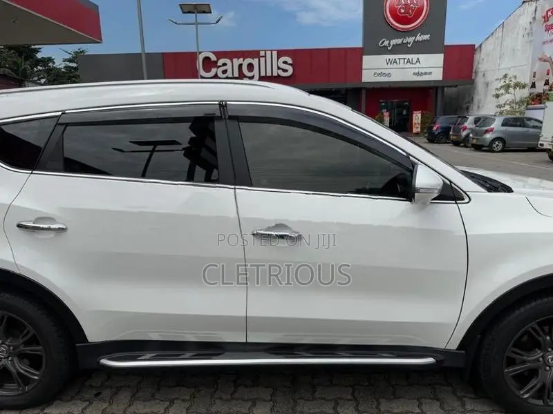 DFSK Glory i-Auto 2022