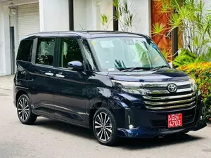 Toyota Roomy Custom GT 2022
