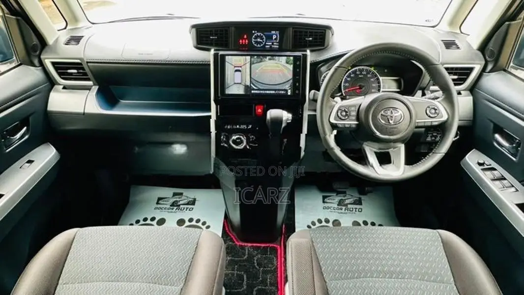 Toyota Roomy Custom GT 2022