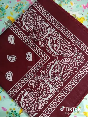 ඔයාගේ Outfit එකට Class එකක් එකතු කරන්න සුපිරිම Quality Scarf එකක්!