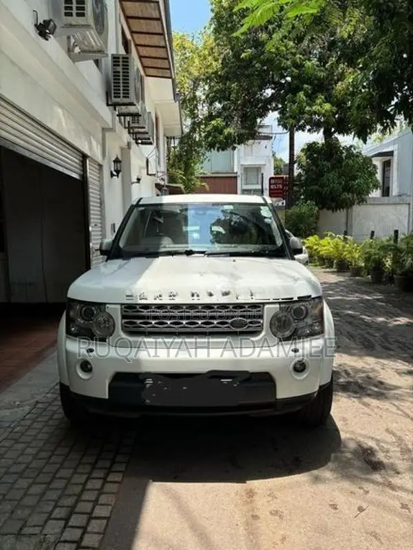 Land Rover Discovery 2011