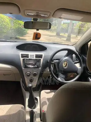 Toyota Yaris 2007