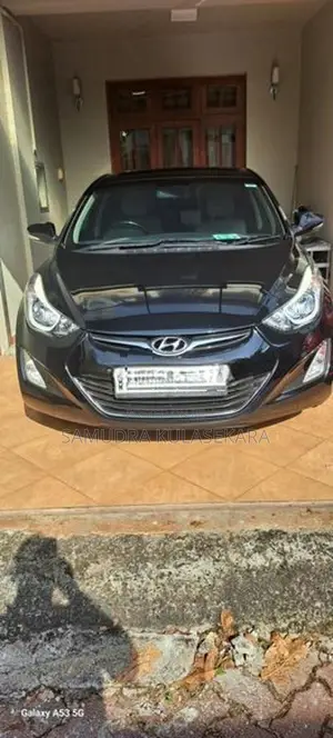 Hyundai Elantra Sedan 2014