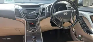Hyundai Elantra Sedan 2014