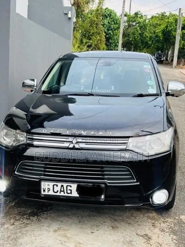Mitsubishi Outlander 2015