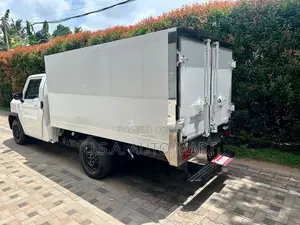 Toyota Hilux Champ freezer 2026