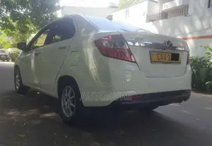Perodua Bezza 2017
