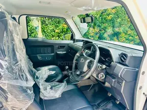 Toyota Hilux Champ freezer 2026