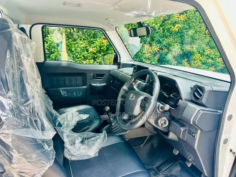Toyota Hilux Champ freezer 2026