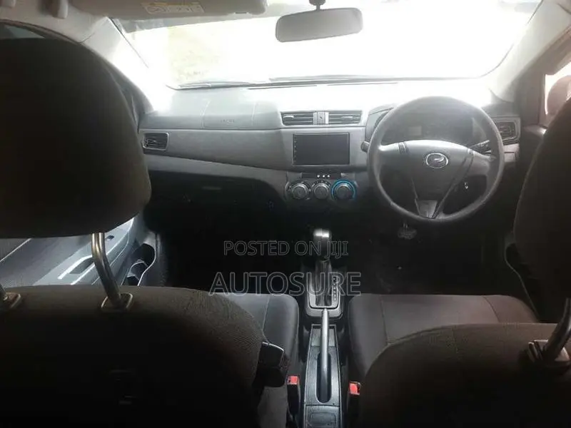 Perodua Bezza 2017