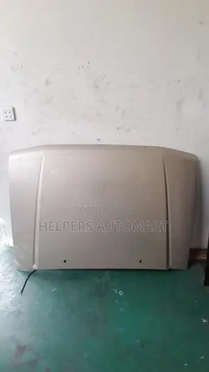 Mitsubishi Intercooler Pajero V44 bonnet