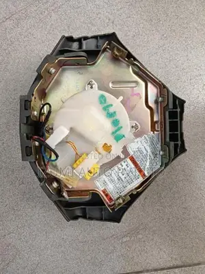 Suzuki Kei Sports Steering wheel