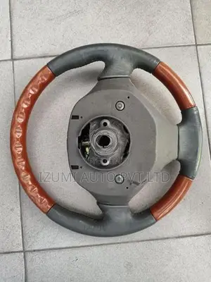 Suzuki Kei Sports Steering wheel