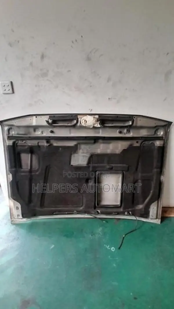 Mitsubishi Intercooler Pajero V44 bonnet