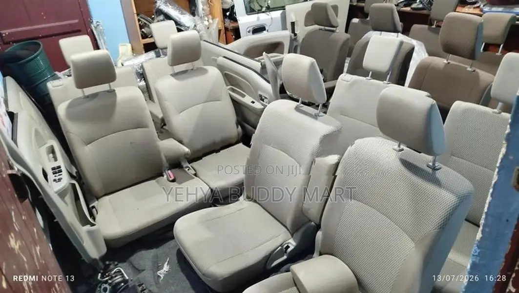 Suzuki Every DA17 Super Wagon Seat Set