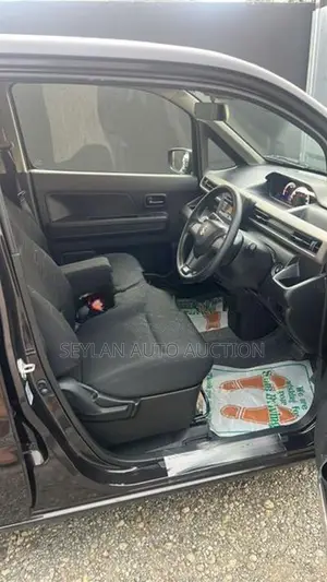 Suzuki Wagon R FX 2024