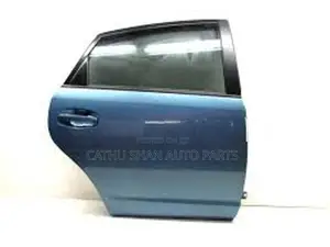 Toyota aqua door