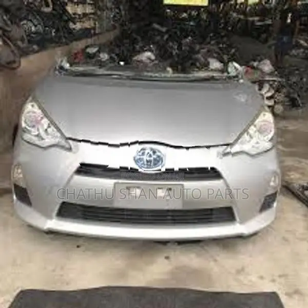 Toyota aqua face cut