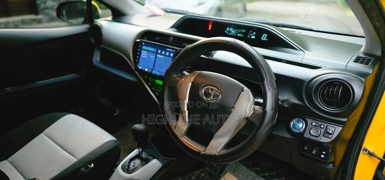 Toyota Aqua 2014