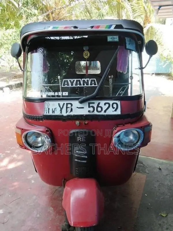 Bajaj RE Three Wheeler 2010