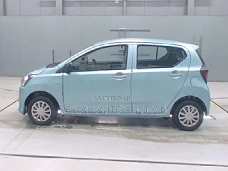 Daihatsu Mira L SA3 2024