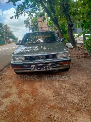 Toyota Corona 1990